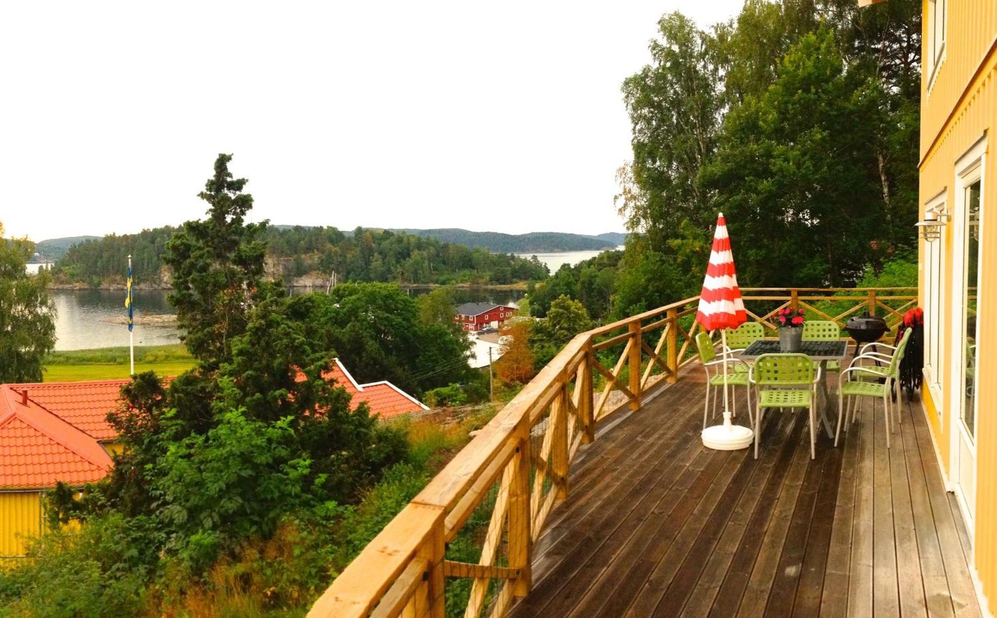 Riddarhuset Villa Ljungskile Buitenkant foto