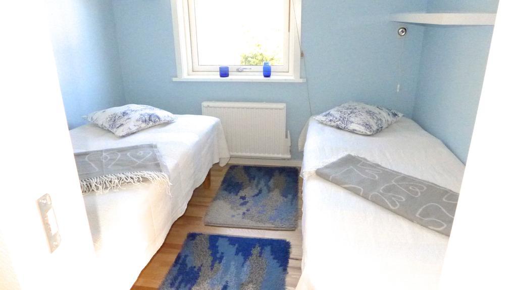 Riddarhuset Villa Ljungskile Kamer foto